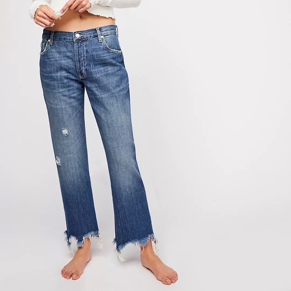 Free People Maggie Mid-Rise Straight-Leg Jeans - Picture 1 of 13